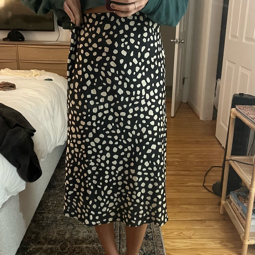 LOFT Midi Skirt
